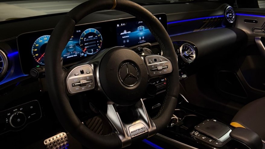 Mercedes-AMG A45 S Edition 1 — Vollausstattung — Bild 2